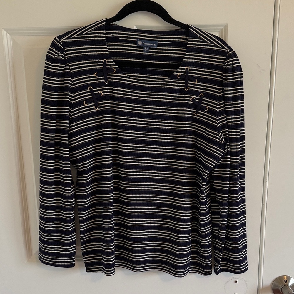 Democracy Navy White Striped Long Sleeve Top with gold metallic Stripes XL